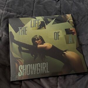 The Life of a Showgirl: The Shiny Bug Edition (Wintergreen & Onyx Marbled Vinyl)